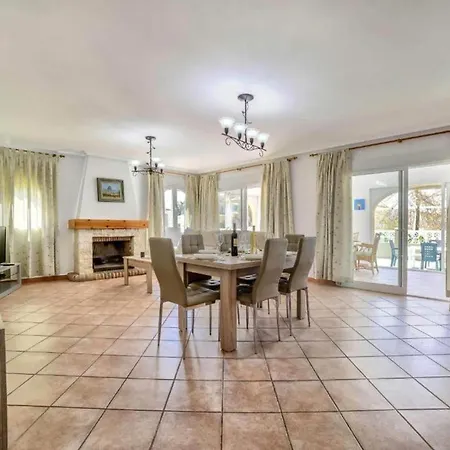 Plusholidays Apartamento *